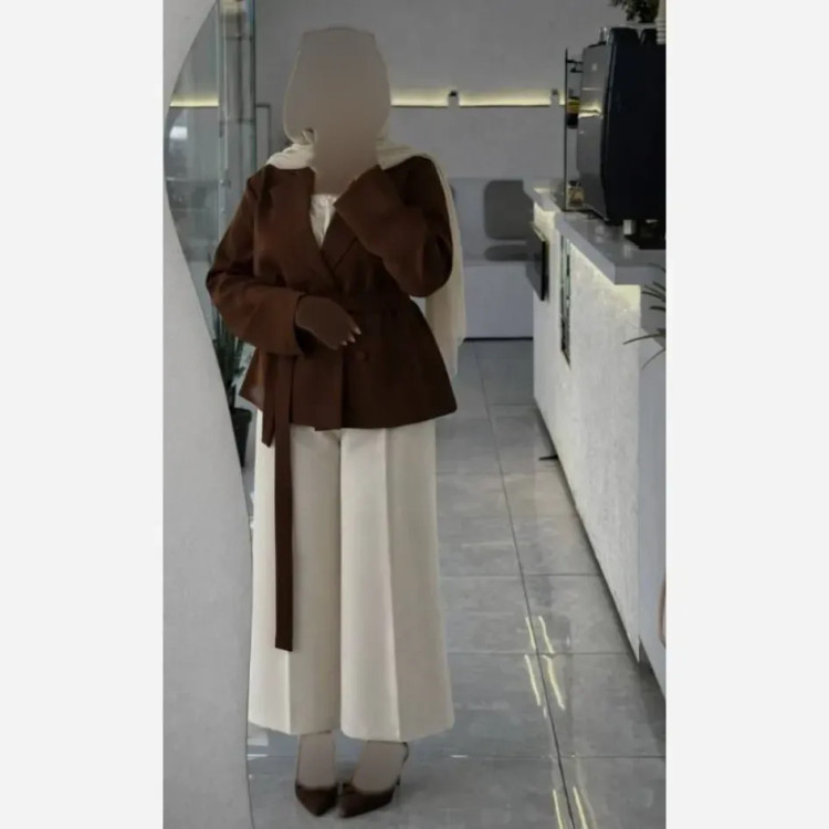 ست سه تیکه کت و جلیقه و شلوار جنس مازراتی رنگ بندی متنوع سایز فری تا 48
