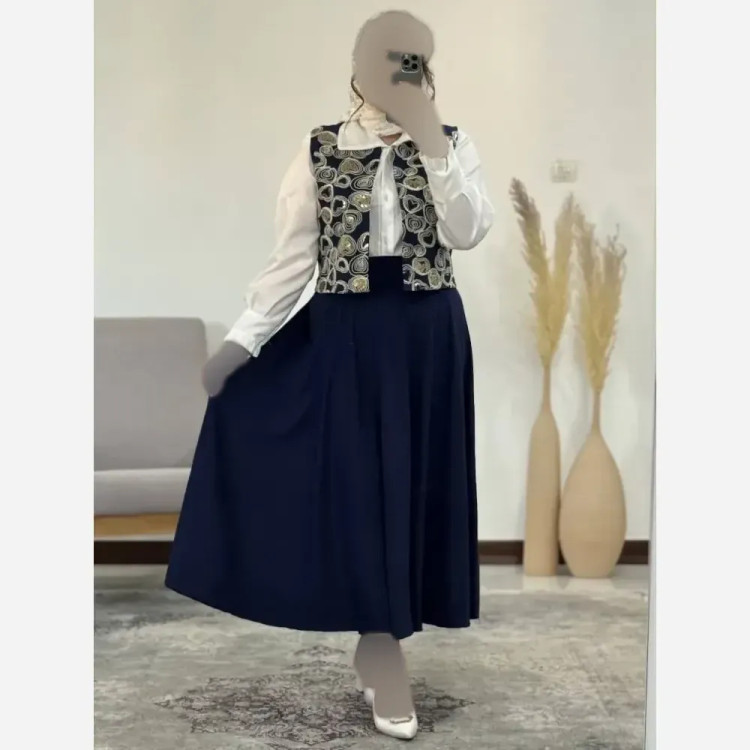 ست سه تیکه شومیز جلیقه و دامن نگین سرمه ای فری سایز