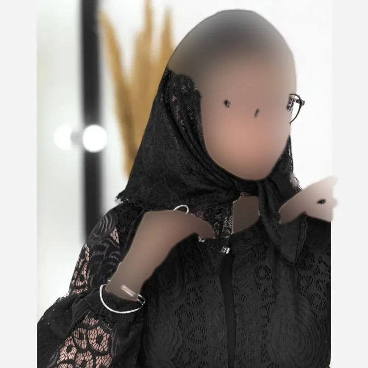 مینی پروانه تور مخمل کوبی فری سایز ابعاد 75 در 75